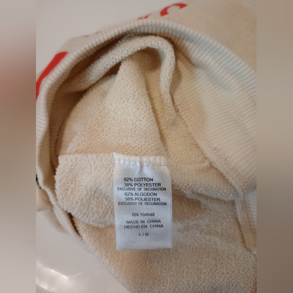 ProEdge University of Wisconsin Badgers Women's Sweatshirt - Picture 8 of 8